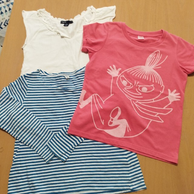 UNIQLO(ユニクロ)のUNIQLO&GAP 可愛いTシャツ３枚セット キッズ/ベビー/マタニティのキッズ服女の子用(90cm~)(Tシャツ/カットソー)の商品写真