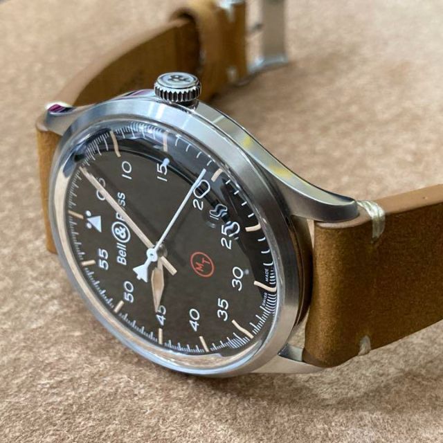 Bell & Ross(ベルアンドロス)の[Bell&Ross] BR V1-92 MILITARY 現行モデル 自動巻 メンズの時計(腕時計(アナログ))の商品写真