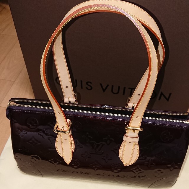 LOUIS VUITTON - 新品同様 ルイヴィトン ローズウッドアベニューの通販