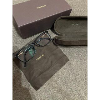 トムフォード(TOM FORD)のトムフォード　TF5398F  メガネ⭐︎美品⭐︎(サングラス/メガネ)