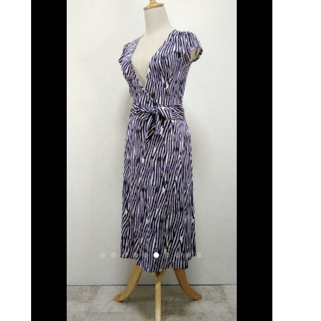 新作登場 DIANE von FURSTENBERG - 美品ダイアンフォンファステン