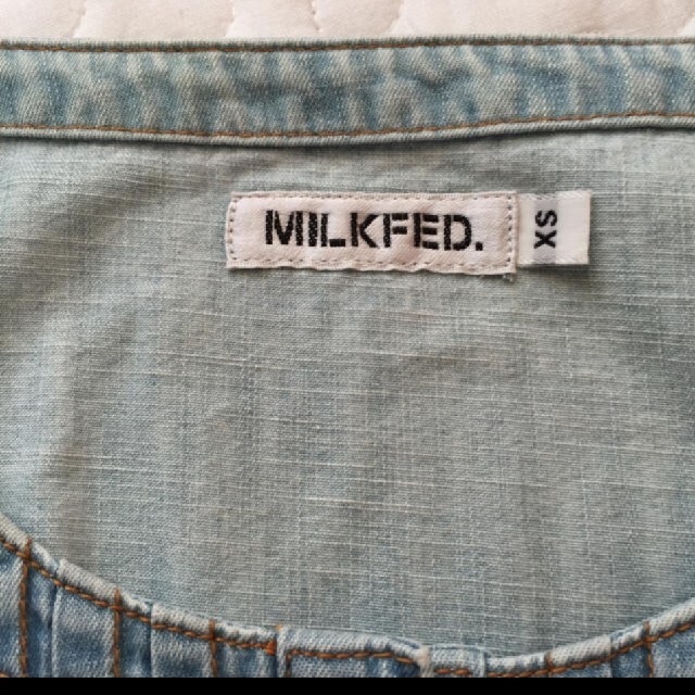 MILKFED.(ミルクフェド)の値下げ💴⤵️MILKFED デニムワンピ　スカート レディースのワンピース(ひざ丈ワンピース)の商品写真