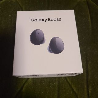 サムスン(SAMSUNG)の《新品》Galaxy Buds2 ワイヤレスイヤホン black(ヘッドフォン/イヤフォン)