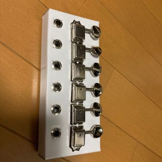 フェンダー(Fender)のFender純正クルーソンタイプ6連ギターペグ Gotoh SD91(パーツ)