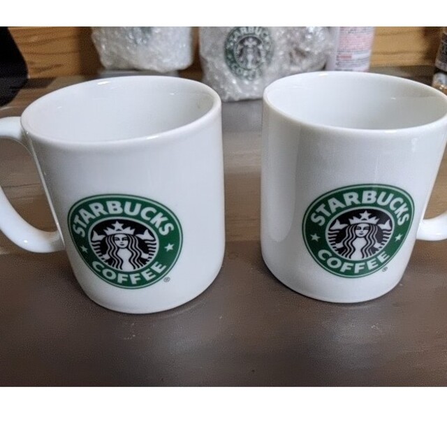 Starbucks Coffee - スターバックス 旧ロゴ マグカップ 2個の通販 by ...
