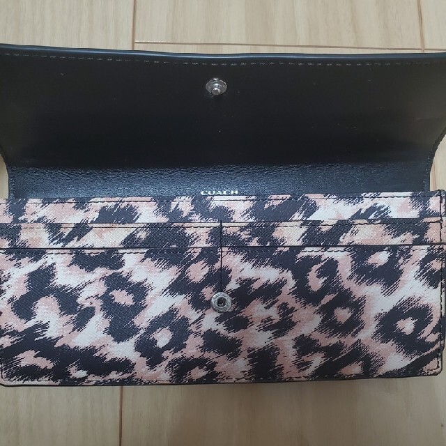 COACH - 最終価格♡新品未使用コーチCOACHヒョウ柄スリム長財布