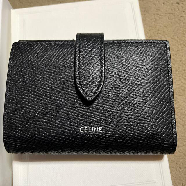 celine(セリーヌ)のCELINE ファインストラップウォレット ブラック 三つ折り財布 メンズのファッション小物(折り財布)の商品写真