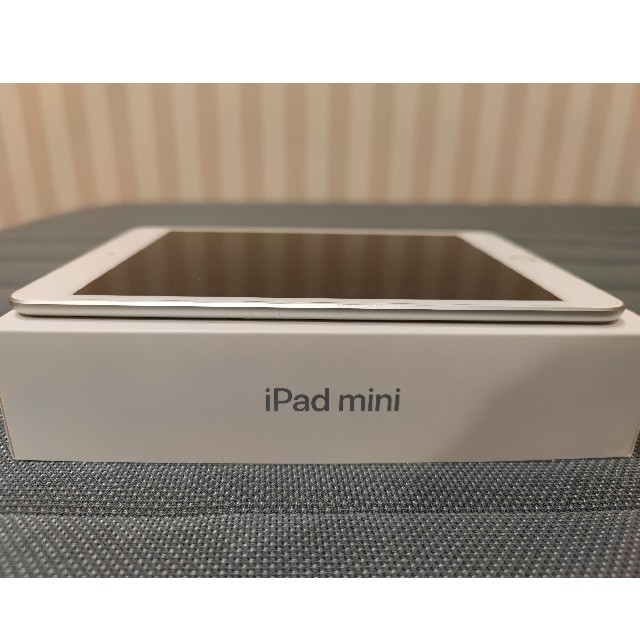 iPad mini a2133 wifiモデル、64GB ホワイト