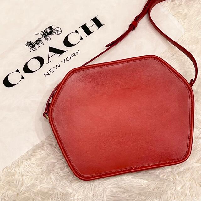 【COACH】ジオメトリックポーチ 141 ホワイト