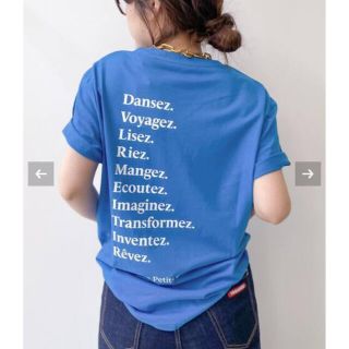 アパルトモンドゥーズィエムクラス(L'Appartement DEUXIEME CLASSE)のL'Appartement【ルベーシック】Royal BLUE LOGO Tee(Tシャツ(半袖/袖なし))