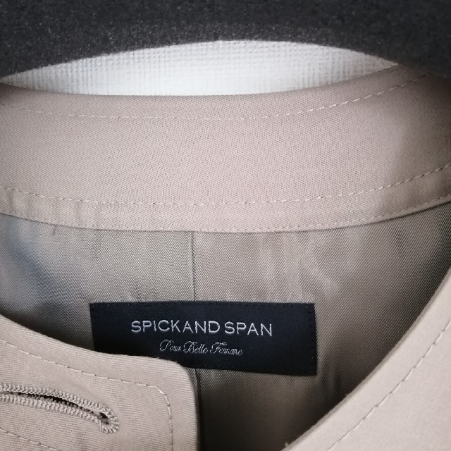 Spick & Span(スピックアンドスパン)のFUJI様専用　スピックアンドスパン　ショートトレンチコート レディースのジャケット/アウター(トレンチコート)の商品写真