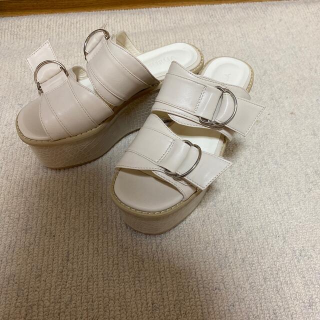 MURUA(ムルーア)のムルーア　厚底　サンダル レディースの靴/シューズ(サンダル)の商品写真