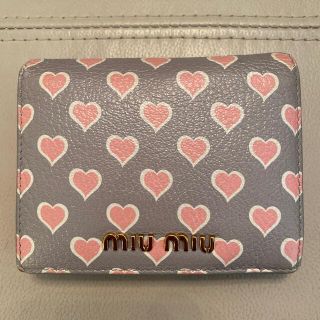 ミュウミュウ ハート(グレー/灰色系)の通販 21点 | miumiuを買うなら