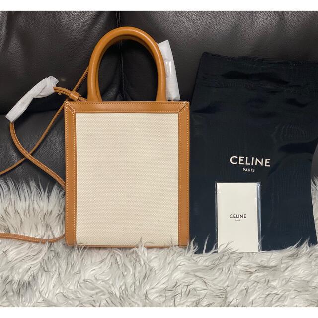 celine(セリーヌ)の専用　CELINE MINI VERTICAL CABAS IN CANVAS レディースのバッグ(ショルダーバッグ)の商品写真