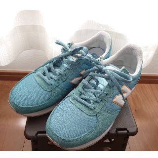 ニューバランス(New Balance)のnewbalance WL220TPC グリーン 23センチ 極美品(スニーカー)