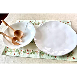 ニッコー(NIKKO)のニッコー新品大皿（平皿）+深皿　バラ売り可　ファインボーンチャイナロータス(食器)