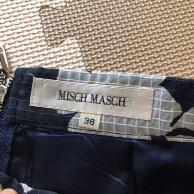 MISCH MASCH(ミッシュマッシュ)のミッシュマッシュ 花柄スカート レディースのスカート(ひざ丈スカート)の商品写真