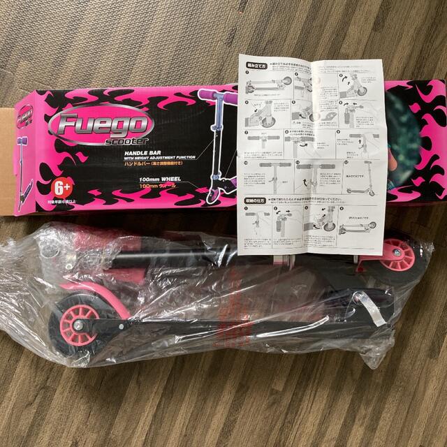 ❤️新品同様❤️キックスクーター エンタメ/ホビーのテーブルゲーム/ホビー(三輪車/乗り物)の商品写真