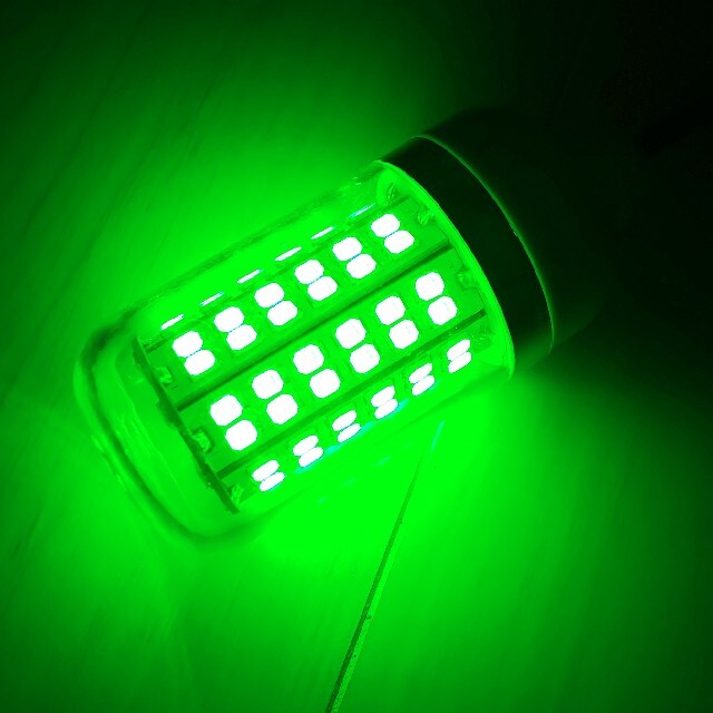 LED USB水中集魚灯 充電式 夜釣り 投光器 アジング　エギング　サビキ