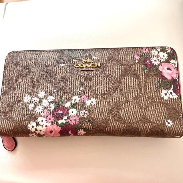 coach長財布