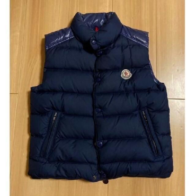 MONCLER(モンクレール)の⭐ごうまま様専用⭐モンクレール　ダウンベスト レディースのジャケット/アウター(ダウンベスト)の商品写真