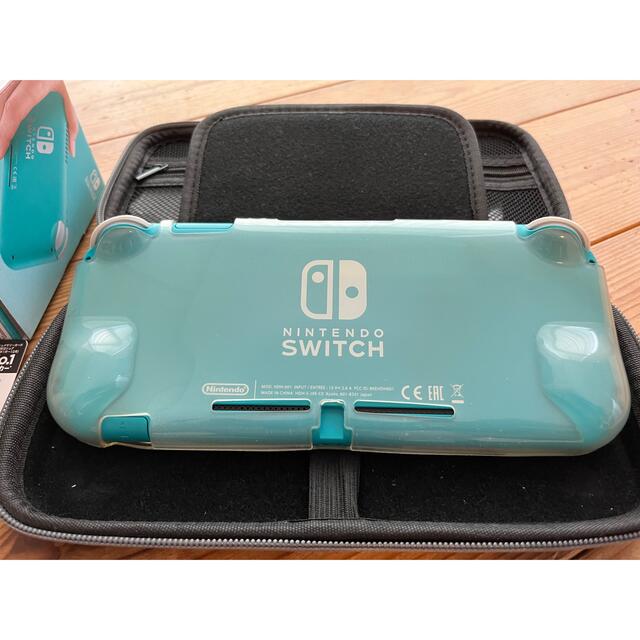 Nintendo Switch(ニンテンドースイッチ)の美品　任天堂　スイッチライト　ターコイズブルー エンタメ/ホビーのゲームソフト/ゲーム機本体(携帯用ゲーム機本体)の商品写真