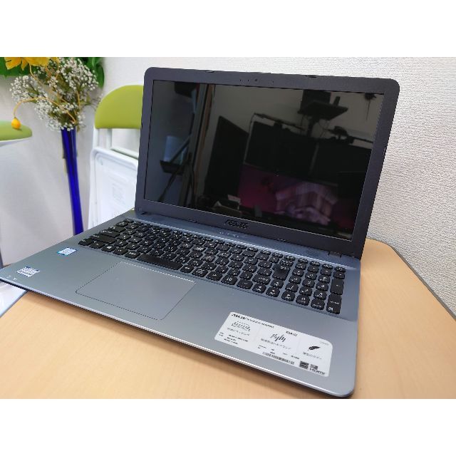 ASUS VivoBook X541UA corei3 6006UPC/タブレット