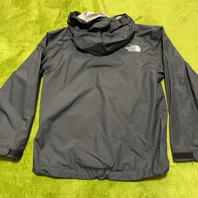 THE NORTH FACE(ザノースフェイス)のノースフェイス　ドットショットジャケット　140cm キッズ/ベビー/マタニティのキッズ服男の子用(90cm~)(ジャケット/上着)の商品写真