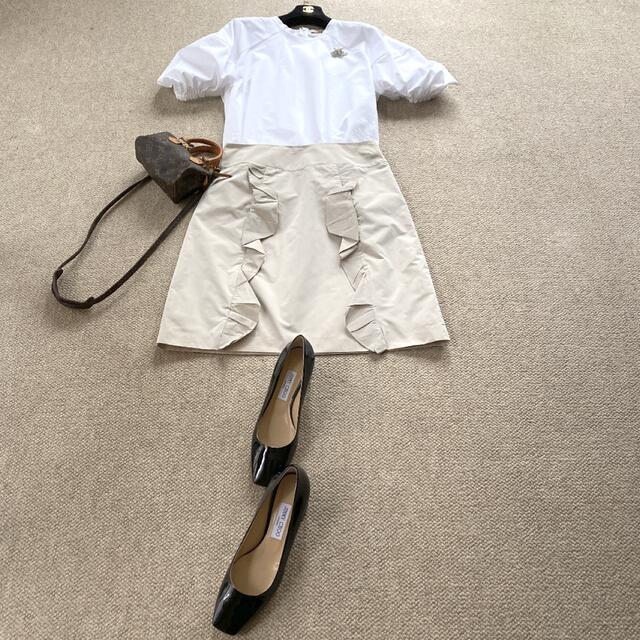 フリルがとても上品で可愛いスカート 人気の春夏