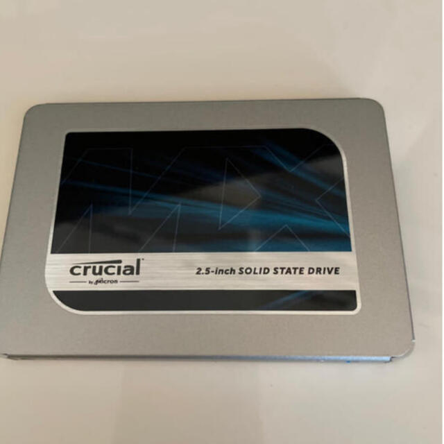 crucial MX500 500GB 2.5インチSSD