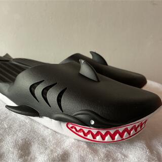 新品　サメ　サンダル　シャーク　鮫　黒　ブラック　魚　海　ビーチ　フィッシュ(サンダル)