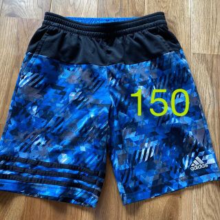 アディダス(adidas)の⭐︎adidas アディダス　ハーフパンツ　150⭐︎(ウェア)