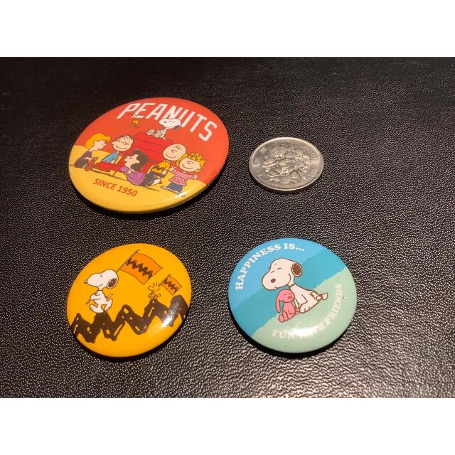 SNOOPY(スヌーピー)のスヌーピー缶バッジ エンタメ/ホビーのアニメグッズ(バッジ/ピンバッジ)の商品写真