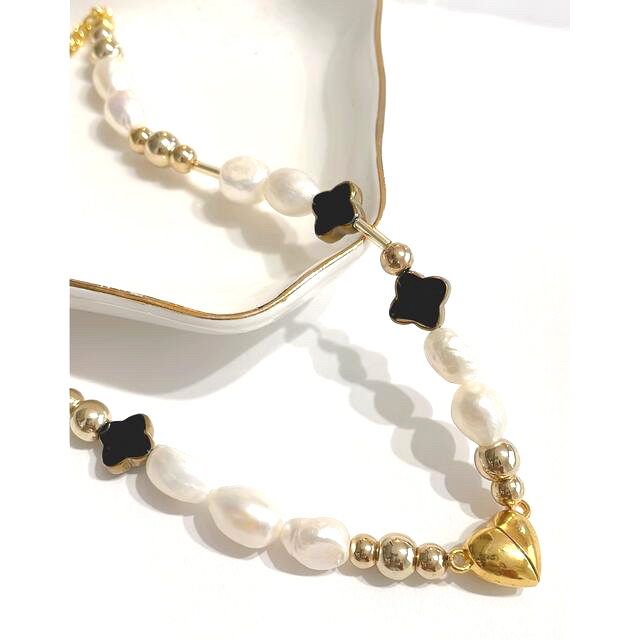 BEAUTY&YOUTH UNITED ARROWS(ビューティアンドユースユナイテッドアローズ)の㉜SALE  Flower beads necklaceビーズネックレス ハンドメイドのアクセサリー(ネックレス)の商品写真