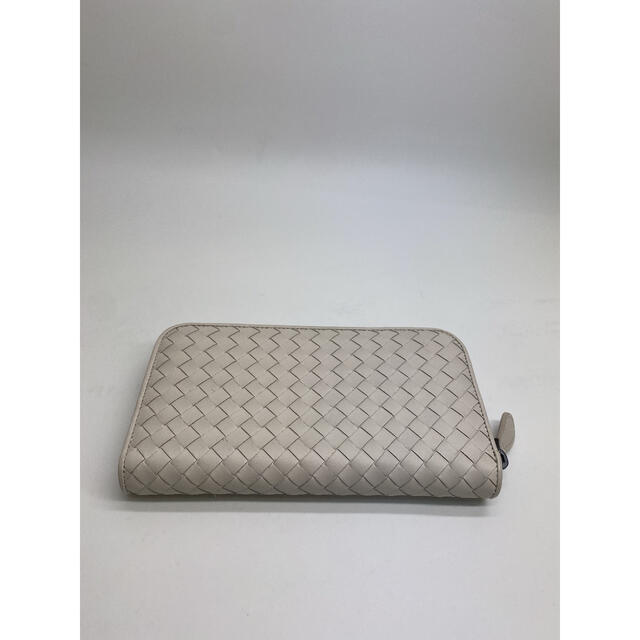 Bottega Veneta(ボッテガヴェネタ)の長財布　ボッテガ　BOTTEGA 財布　アイボリー　新品 レディースのファッション小物(財布)の商品写真