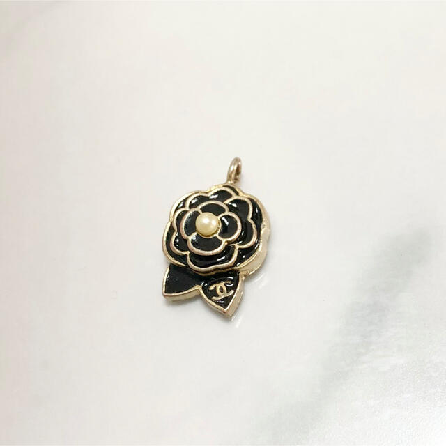 シャネル ペンダント ココマーク カメリア 花 パール ゴールド