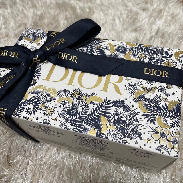 Dior ディオール　ホリデーオファー