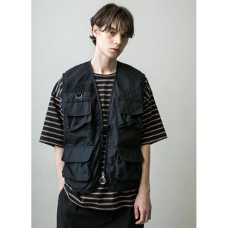 ビューティアンドユースユナイテッドアローズ(BEAUTY&YOUTH UNITED ARROWS)のTC WTHR MULTI POCKET VEST monkey time(ベスト)