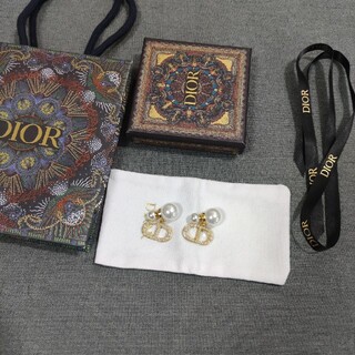 Christian Dior - CD NAVY スタッズ Dior ピアスの通販 by みんみん's 
