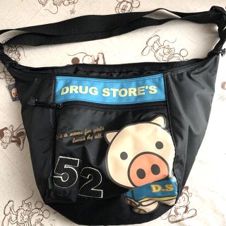 ドラッグストアーズ(drug store's)の【新品】ドラッグストアーズ ◆ ショルダーバッグ　レジャーバッグ　ボディバッグ(キャラクターグッズ)