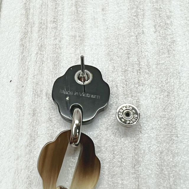 ファッションの エルメス HERMES バッファローホーン ピアス SV