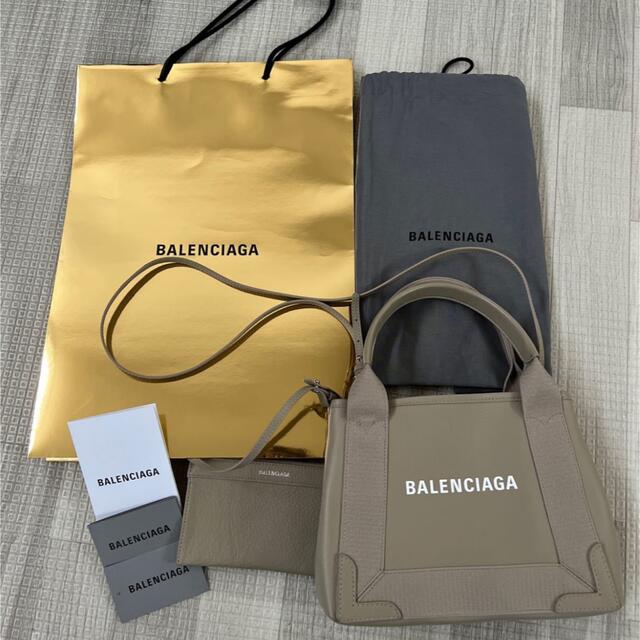 ファッション通販】 Balenciaga - バレンシアガ カバス XS ライト