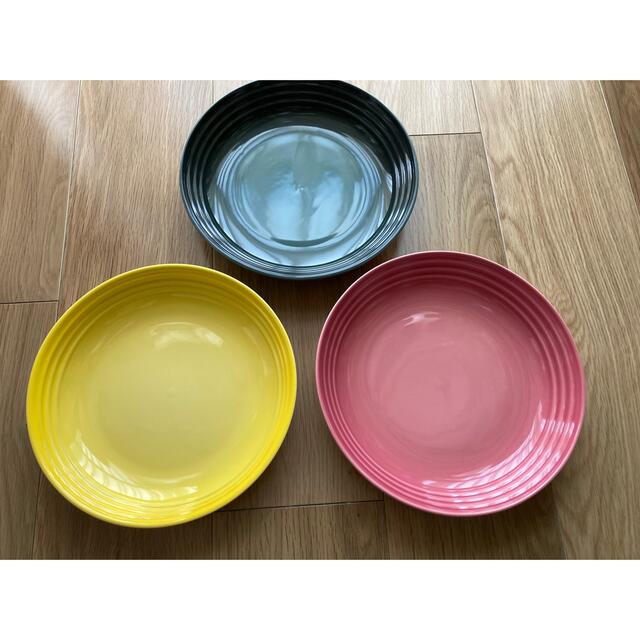 LE CREUSET(ルクルーゼ)のル・クルーゼお皿 インテリア/住まい/日用品のキッチン/食器(食器)の商品写真