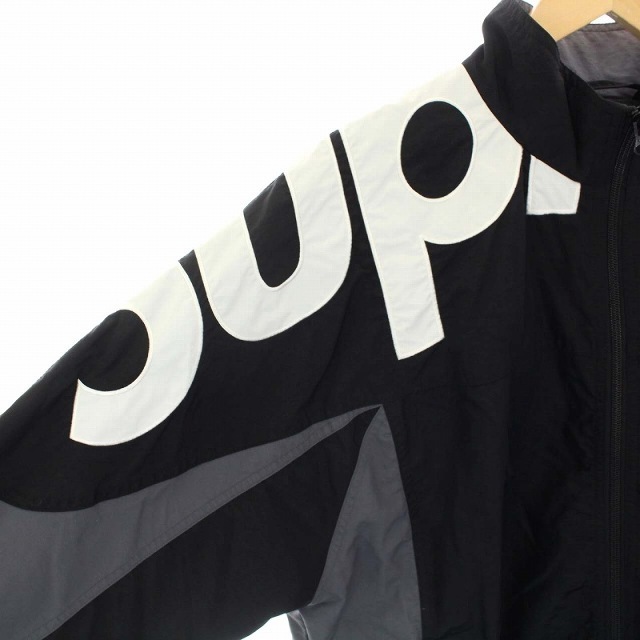 Supreme(シュプリーム)のシュプリーム ショルダー ロゴ トラック ジャケット ブルゾン L 黒 グレー メンズのジャケット/アウター(ブルゾン)の商品写真