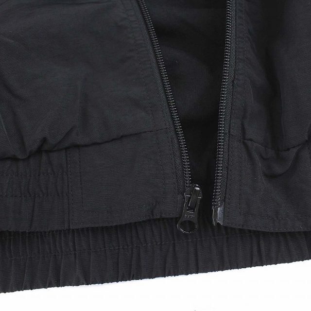 Supreme(シュプリーム)のシュプリーム ショルダー ロゴ トラック ジャケット ブルゾン L 黒 グレー メンズのジャケット/アウター(ブルゾン)の商品写真