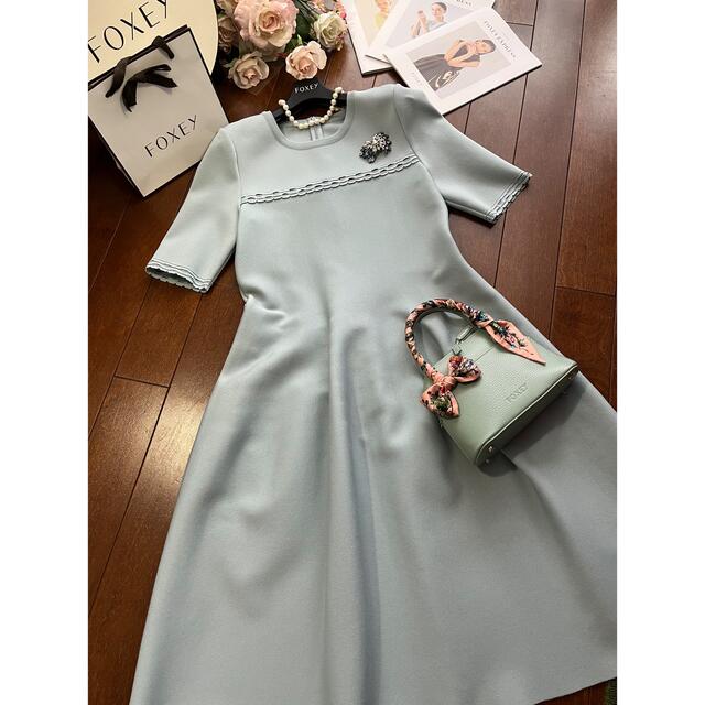 美品　フォクシーレディグレーdress ソフィグレー♡