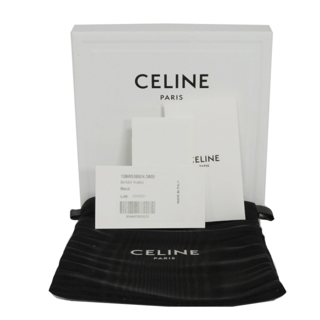 celine(セリーヌ)のセリーヌ バイフォールド ウォレット 新ロゴ ブラック 二つ折り財布 10B65 メンズのファッション小物(折り財布)の商品写真