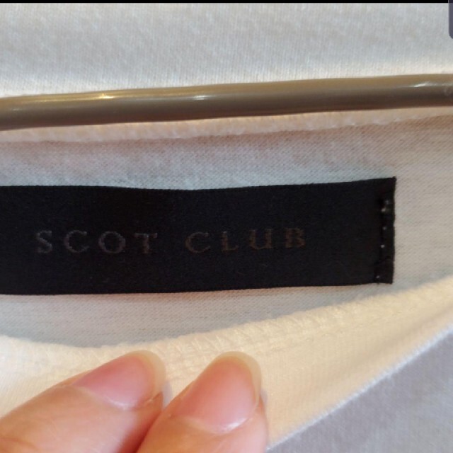 SCOT CLUB(スコットクラブ)のSCOT CLUB ラウンドヘムカットソー レディースのトップス(Tシャツ(長袖/七分))の商品写真