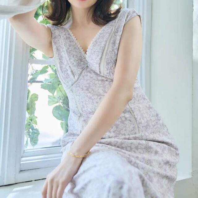 レディースherlipto ワンピース　ドレス　小嶋陽菜　ピンク　フローラル　レース