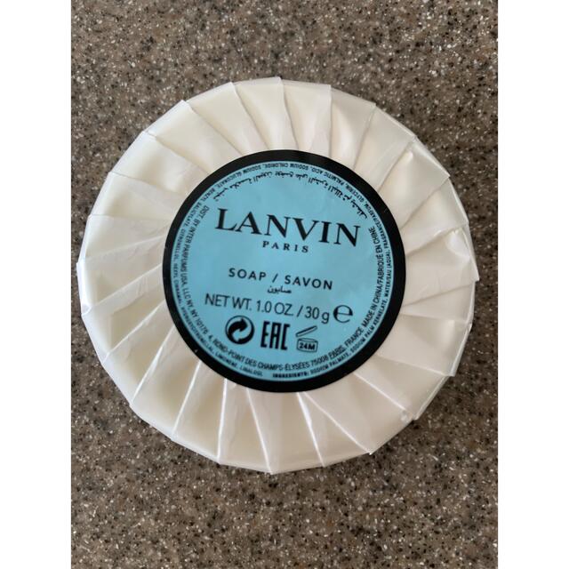 LANVIN(ランバン)の新品　未使用　ランバンソープ　30g コスメ/美容のボディケア(ボディソープ/石鹸)の商品写真